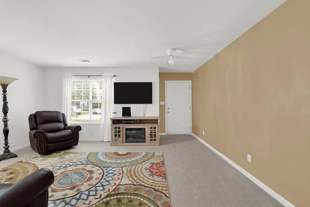 3126 Lynwood Drive Ne, Brookhaven, Georgia 30319, 3 Bedrooms Bedrooms, ,2 BathroomsBathrooms,Residential,For Sale,3126 Lynwood Drive Ne,7630412