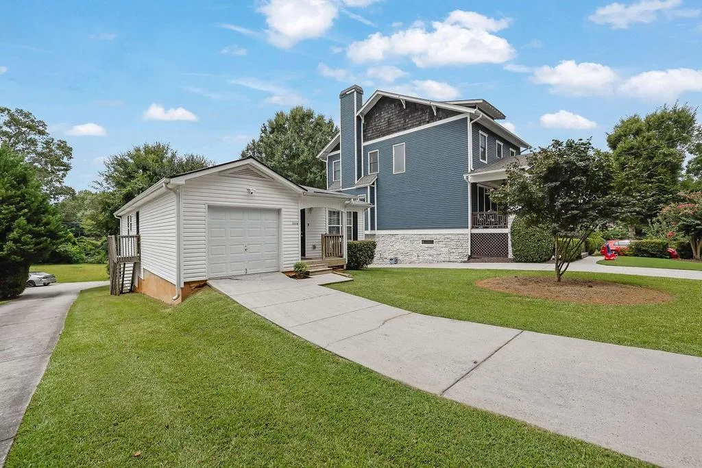 3126 Lynwood Drive Ne, Brookhaven, Georgia 30319, 3 Bedrooms Bedrooms, ,2 BathroomsBathrooms,Residential,For Sale,3126 Lynwood Drive Ne,7630412