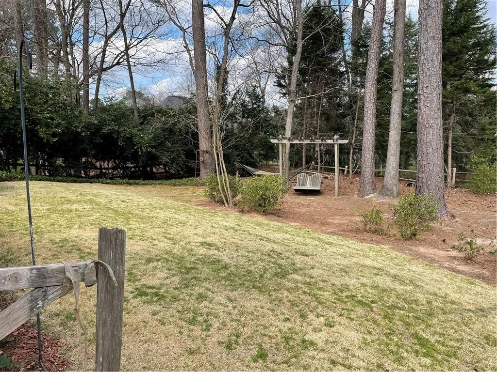 585 Vinington Court, Sandy Springs, Georgia 30350, 6 Bedrooms Bedrooms, ,4 BathroomsBathrooms,Residential,Sold,585 Vinington Court,6853732