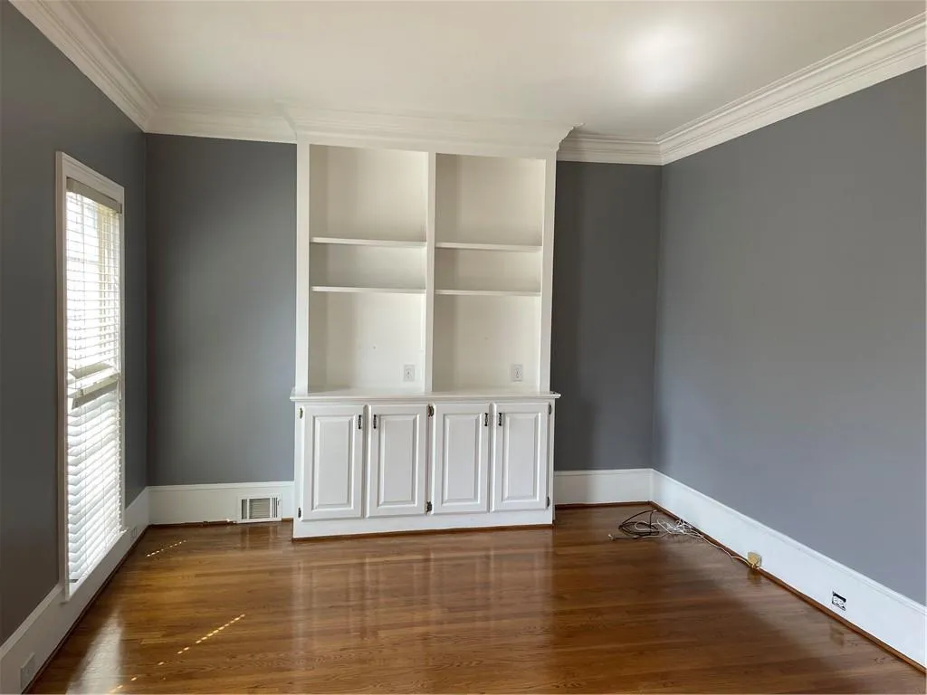 585 Vinington Court, Sandy Springs, Georgia 30350, 6 Bedrooms Bedrooms, ,4 BathroomsBathrooms,Residential,Sold,585 Vinington Court,6853732