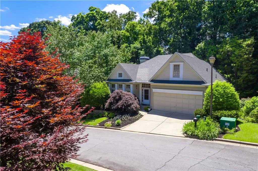 5770 Cameron Hall Place, Atlanta, Georgia 30328, 4 Bedrooms Bedrooms, ,2 BathroomsBathrooms,Residential,Sold,5770 Cameron Hall Place,7056684