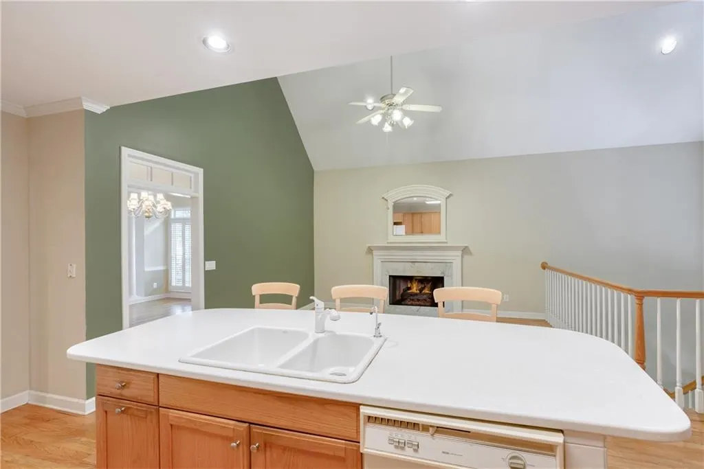 5770 Cameron Hall Place, Atlanta, Georgia 30328, 4 Bedrooms Bedrooms, ,2 BathroomsBathrooms,Residential,Sold,5770 Cameron Hall Place,7056684