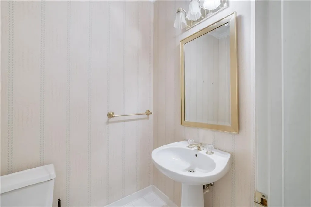 5770 Cameron Hall Place, Atlanta, Georgia 30328, 4 Bedrooms Bedrooms, ,2 BathroomsBathrooms,Residential,Sold,5770 Cameron Hall Place,7056684