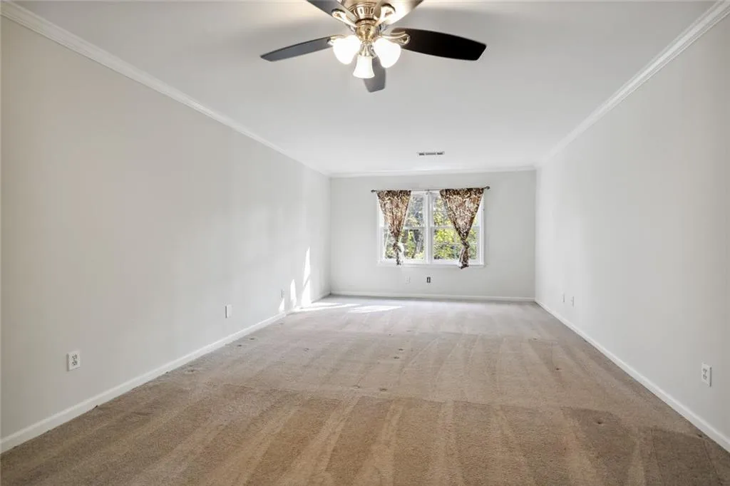 5273 Glenridge Drive, Sandy Springs, Georgia 30342, 3 Bedrooms Bedrooms, ,3 BathroomsBathrooms,Residential,Sold,5273 Glenridge Drive,7142176