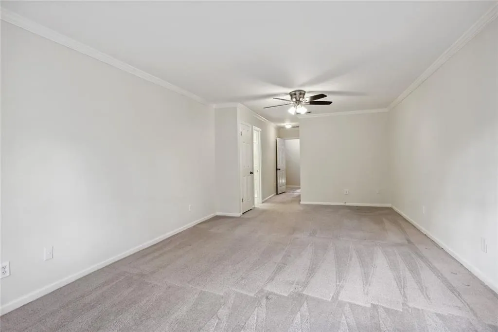 5273 Glenridge Drive, Sandy Springs, Georgia 30342, 3 Bedrooms Bedrooms, ,3 BathroomsBathrooms,Residential,Sold,5273 Glenridge Drive,7142176