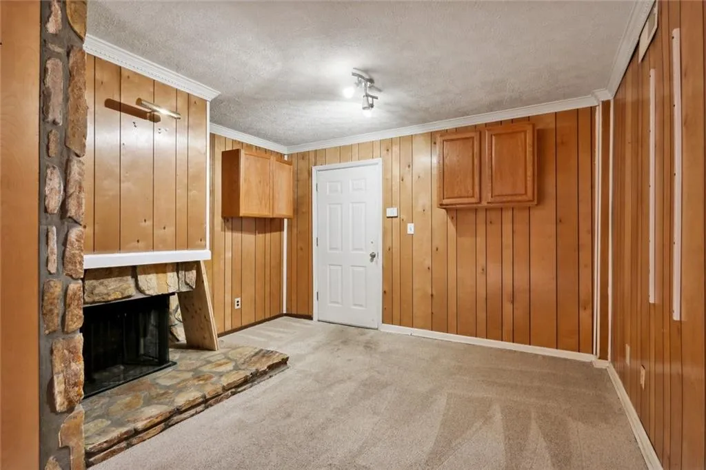 5273 Glenridge Drive, Sandy Springs, Georgia 30342, 3 Bedrooms Bedrooms, ,3 BathroomsBathrooms,Residential,Sold,5273 Glenridge Drive,7142176