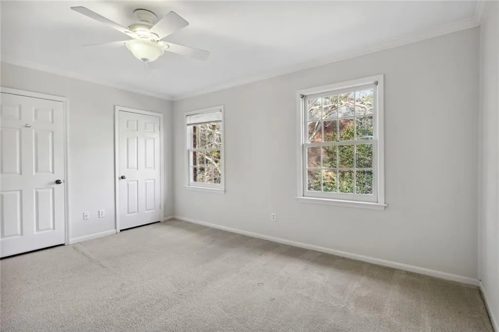 5273 Glenridge Drive, Sandy Springs, Georgia 30342, 3 Bedrooms Bedrooms, ,3 BathroomsBathrooms,Residential,Sold,5273 Glenridge Drive,7142176