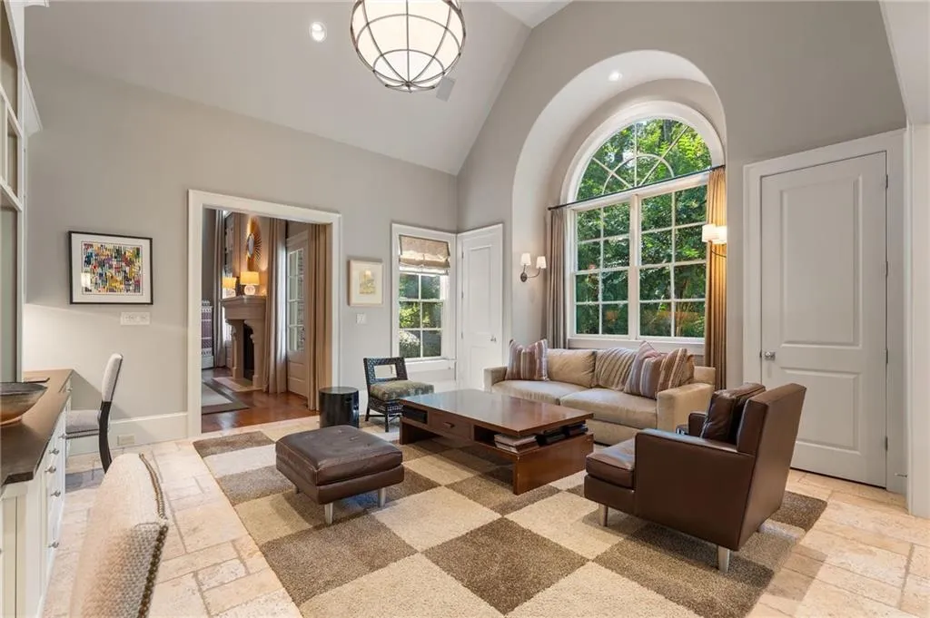 5178 S Trimble Road, Atlanta, Georgia 30342, 6 Bedrooms Bedrooms, ,7 BathroomsBathrooms,Residential,For Sale,5178 S Trimble Road,7667665