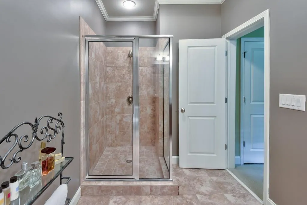 699 Lockton Place, Sandy Springs, Georgia 30342, 4 Bedrooms Bedrooms, ,4 BathroomsBathrooms,Residential,Sold,699 Lockton Place,6031542