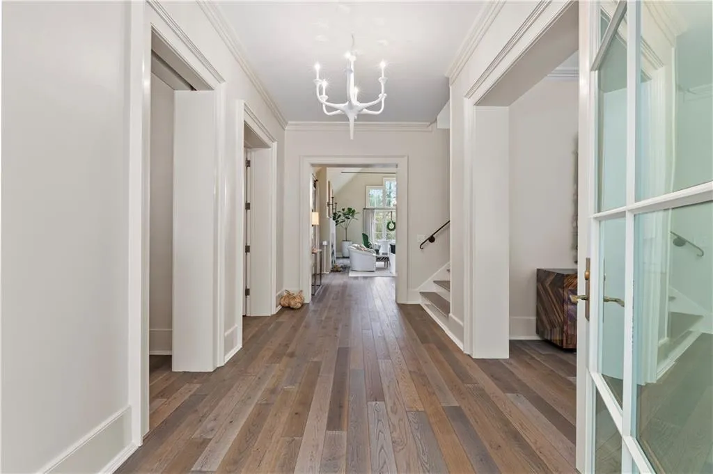 5525 Long Island Drive Nw, Atlanta, Georgia 30327, 6 Bedrooms Bedrooms, ,7 BathroomsBathrooms,Residential,Sold,5525 Long Island Drive Nw,7196089