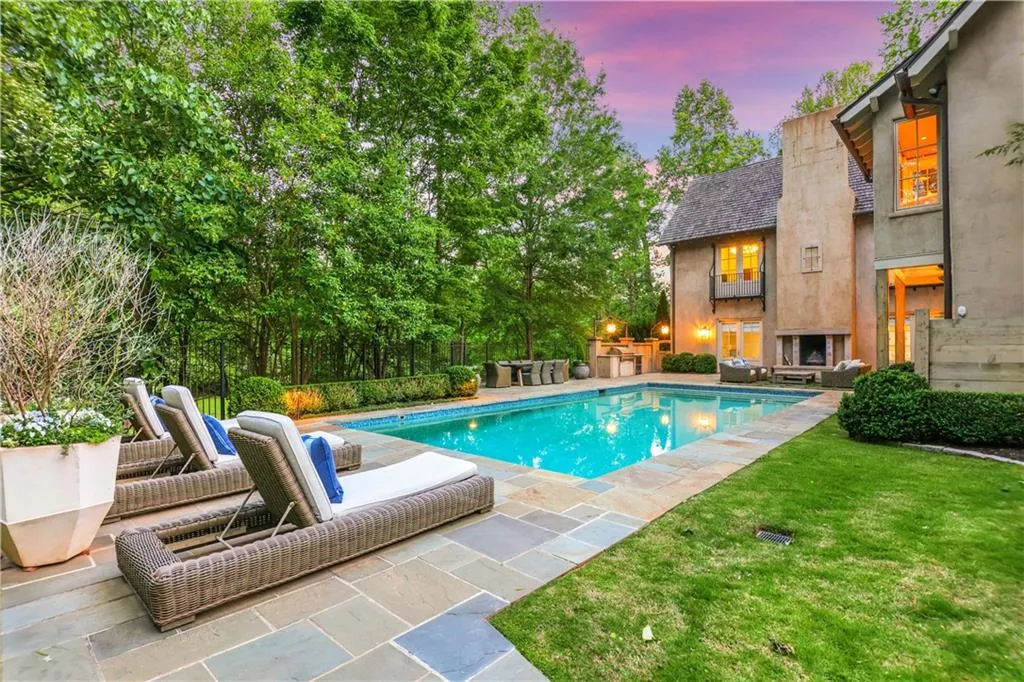 5525 Long Island Drive Nw, Atlanta, Georgia 30327, 6 Bedrooms Bedrooms, ,7 BathroomsBathrooms,Residential,Sold,5525 Long Island Drive Nw,7196089