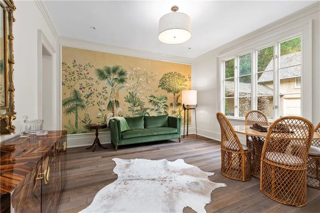 5525 Long Island Drive Nw, Atlanta, Georgia 30327, 6 Bedrooms Bedrooms, ,7 BathroomsBathrooms,Residential,Sold,5525 Long Island Drive Nw,7196089