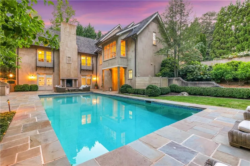 5525 Long Island Drive Nw, Atlanta, Georgia 30327, 6 Bedrooms Bedrooms, ,7 BathroomsBathrooms,Residential,Sold,5525 Long Island Drive Nw,7196089