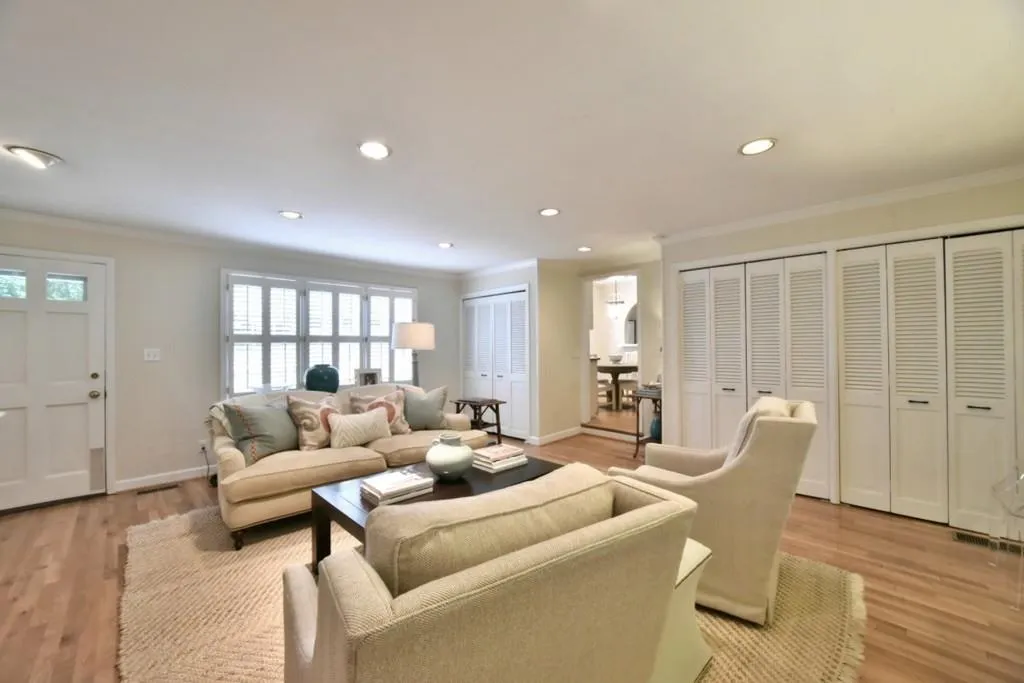 4530 Dalmer Road, Atlanta, Georgia 30342, 3 Bedrooms Bedrooms, ,2 BathroomsBathrooms,Residential,Sold,4530 Dalmer Road,5689615