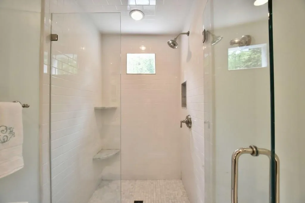 4530 Dalmer Road, Atlanta, Georgia 30342, 3 Bedrooms Bedrooms, ,2 BathroomsBathrooms,Residential,Sold,4530 Dalmer Road,5689615