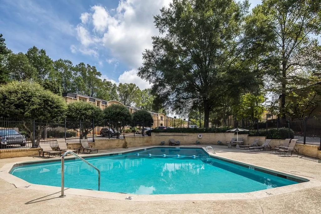 5400 Roswell Road Unit I5, Sandy Springs, Georgia 30342, 2 Bedrooms Bedrooms, ,2 BathroomsBathrooms,Residential,Sold,5400 Roswell Road Unit I5,6088622