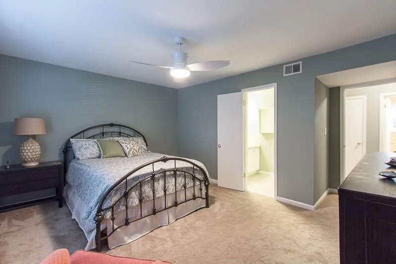 1201 Brighton Point, Sandy Springs, Georgia 30328, 2 Bedrooms Bedrooms, ,2 BathroomsBathrooms,Residential,Sold,1201 Brighton Point,5760362