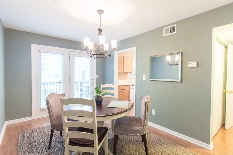 1201 Brighton Point, Sandy Springs, Georgia 30328, 2 Bedrooms Bedrooms, ,2 BathroomsBathrooms,Residential,Sold,1201 Brighton Point,5760362