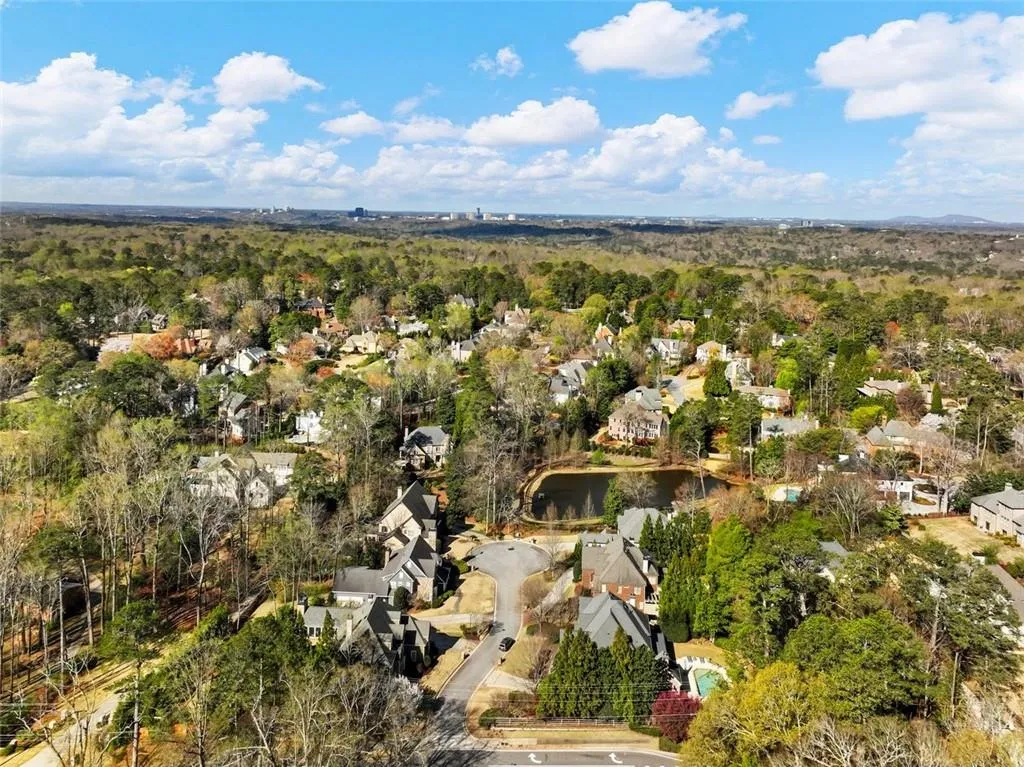 46 W Belle Isle Road, Atlanta, Georgia 30342, 3 Bedrooms Bedrooms, ,1 BathroomBathrooms,Residential,Sold,46 W Belle Isle Road,7546160