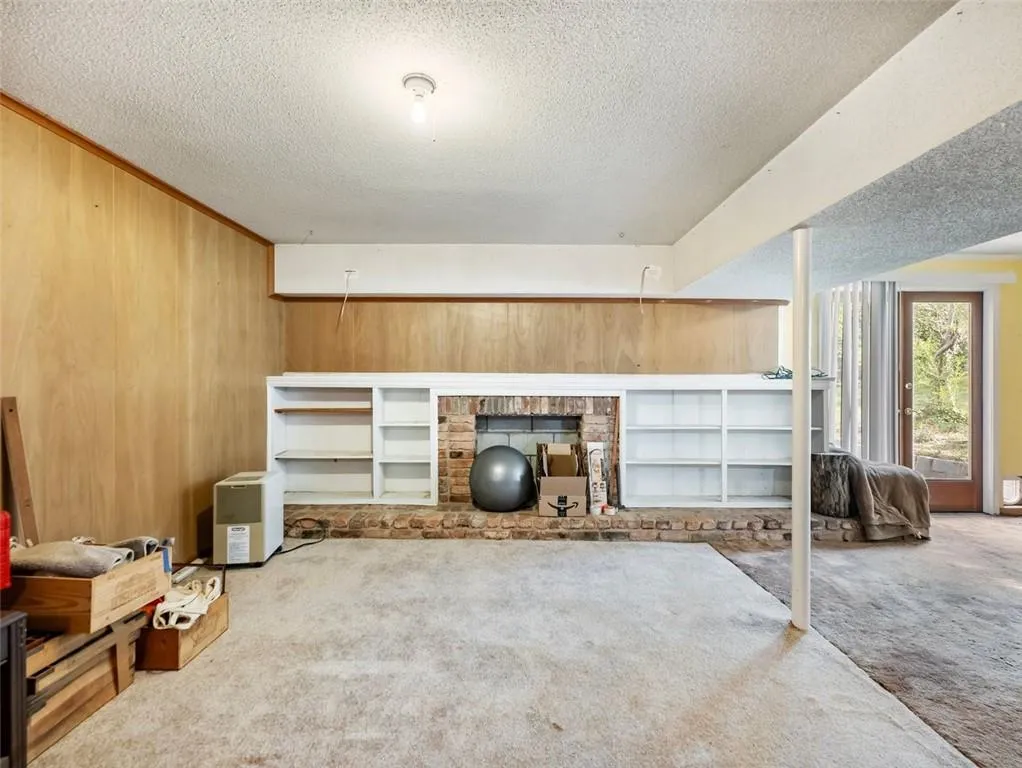 46 W Belle Isle Road, Atlanta, Georgia 30342, 3 Bedrooms Bedrooms, ,1 BathroomBathrooms,Residential,Sold,46 W Belle Isle Road,7546160
