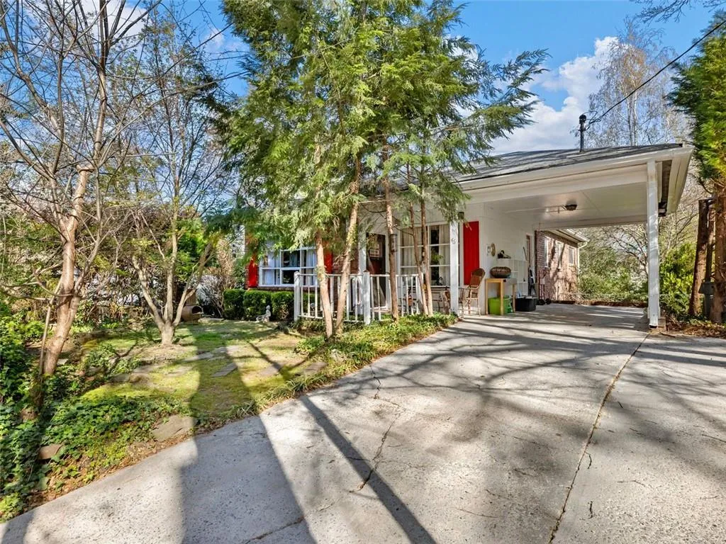 46 W Belle Isle Road, Atlanta, Georgia 30342, 3 Bedrooms Bedrooms, ,1 BathroomBathrooms,Residential,Sold,46 W Belle Isle Road,7546160