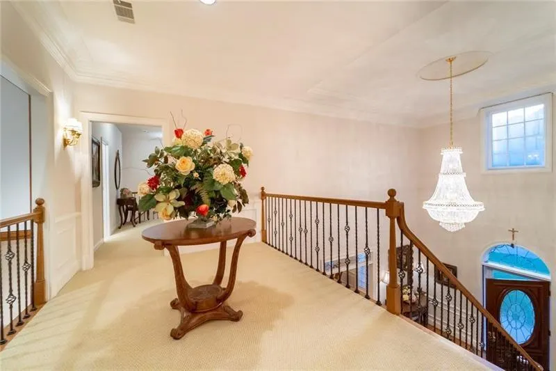 120 View Hill Court, Sandy Springs, Georgia 30350, 5 Bedrooms Bedrooms, ,5 BathroomsBathrooms,Residential,Sold,120 View Hill Court,6976240