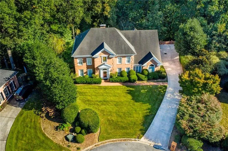 120 View Hill Court, Sandy Springs, Georgia 30350, 5 Bedrooms Bedrooms, ,5 BathroomsBathrooms,Residential,Sold,120 View Hill Court,6976240