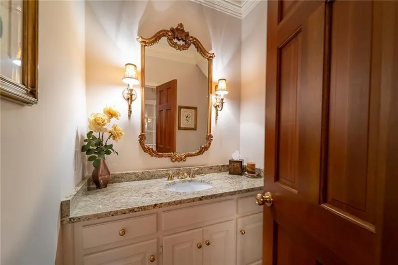 120 View Hill Court, Sandy Springs, Georgia 30350, 5 Bedrooms Bedrooms, ,5 BathroomsBathrooms,Residential,Sold,120 View Hill Court,6976240