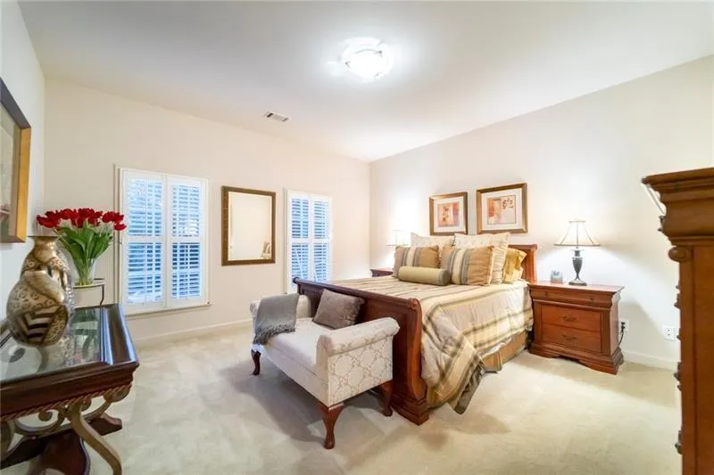 120 View Hill Court, Sandy Springs, Georgia 30350, 5 Bedrooms Bedrooms, ,5 BathroomsBathrooms,Residential,Sold,120 View Hill Court,6976240