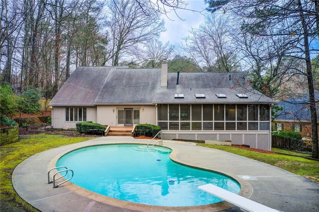 Great view into your screened in porch.