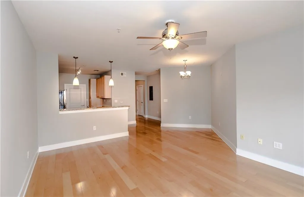 799 Hammond Drive Unit 215, Sandy Springs, Georgia 30328, 1 Bedroom Bedrooms, ,1 BathroomBathrooms,Residential,Sold,799 Hammond Drive Unit 215,5788332