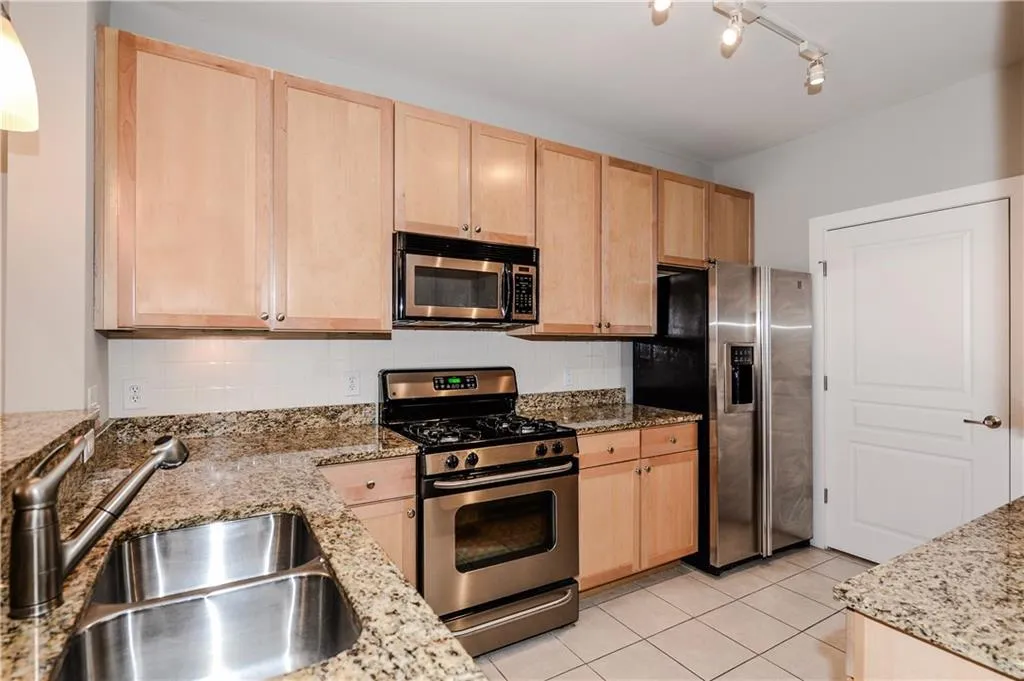 799 Hammond Drive Unit 215, Sandy Springs, Georgia 30328, 1 Bedroom Bedrooms, ,1 BathroomBathrooms,Residential,Sold,799 Hammond Drive Unit 215,5788332