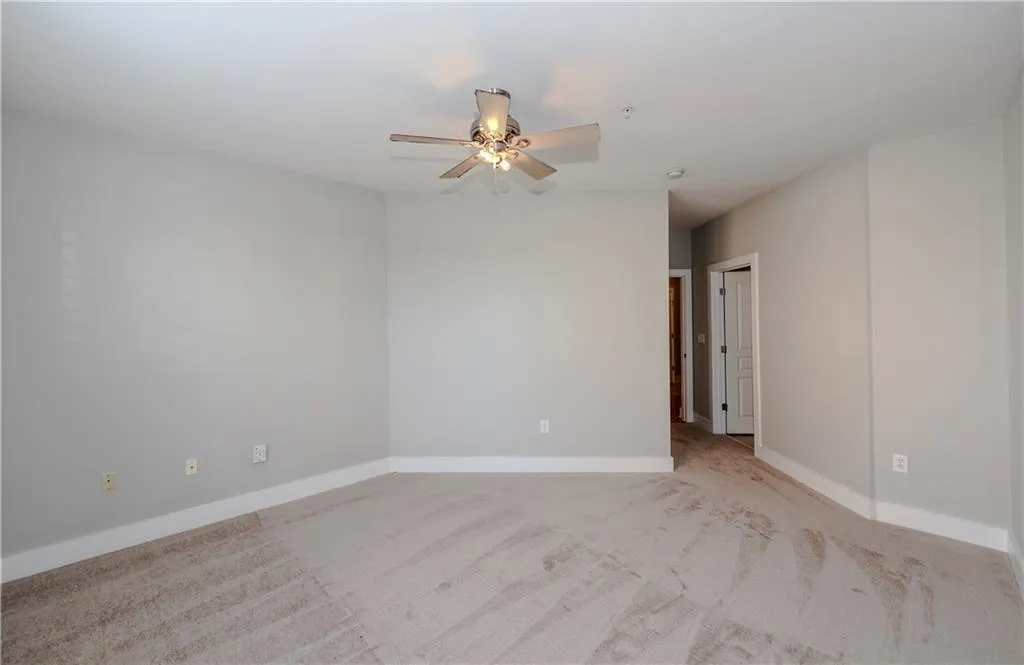 799 Hammond Drive Unit 215, Sandy Springs, Georgia 30328, 1 Bedroom Bedrooms, ,1 BathroomBathrooms,Residential,Sold,799 Hammond Drive Unit 215,5788332