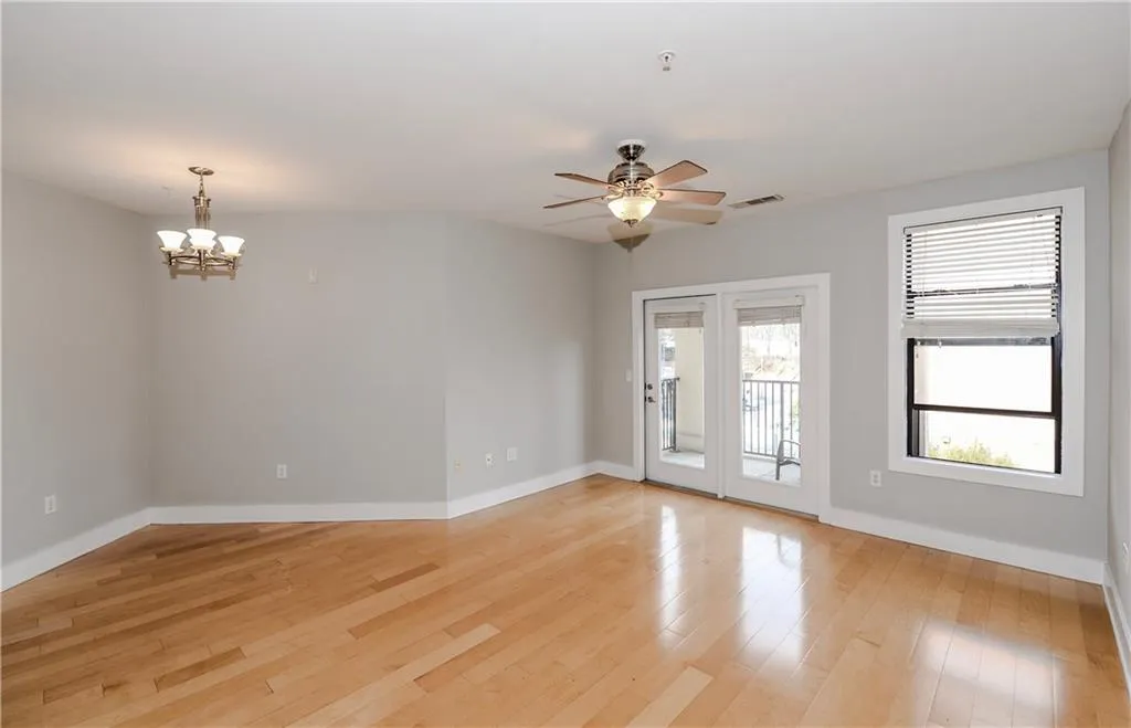 799 Hammond Drive Unit 215, Sandy Springs, Georgia 30328, 1 Bedroom Bedrooms, ,1 BathroomBathrooms,Residential,Sold,799 Hammond Drive Unit 215,5788332