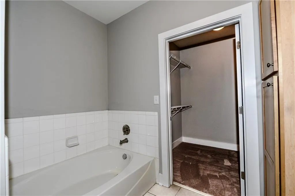 799 Hammond Drive Unit 215, Sandy Springs, Georgia 30328, 1 Bedroom Bedrooms, ,1 BathroomBathrooms,Residential,Sold,799 Hammond Drive Unit 215,5788332