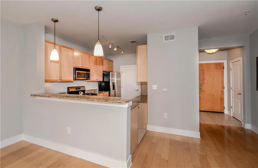 799 Hammond Drive Unit 215, Sandy Springs, Georgia 30328, 1 Bedroom Bedrooms, ,1 BathroomBathrooms,Residential,Sold,799 Hammond Drive Unit 215,5788332