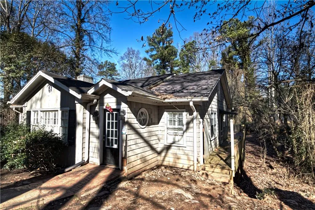 106 Mount Paran Road Ne, Sandy Springs, Georgia 30342, 2 Bedrooms Bedrooms, ,2 BathroomsBathrooms,Residential,Sold,106 Mount Paran Road Ne,7172504