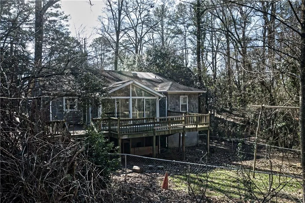 106 Mount Paran Road Ne, Sandy Springs, Georgia 30342, 2 Bedrooms Bedrooms, ,2 BathroomsBathrooms,Residential,Sold,106 Mount Paran Road Ne,7172504