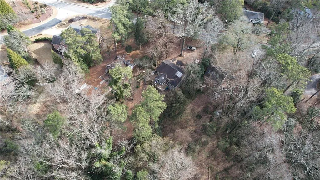 106 Mount Paran Road Ne, Sandy Springs, Georgia 30342, 2 Bedrooms Bedrooms, ,2 BathroomsBathrooms,Residential,Sold,106 Mount Paran Road Ne,7172504