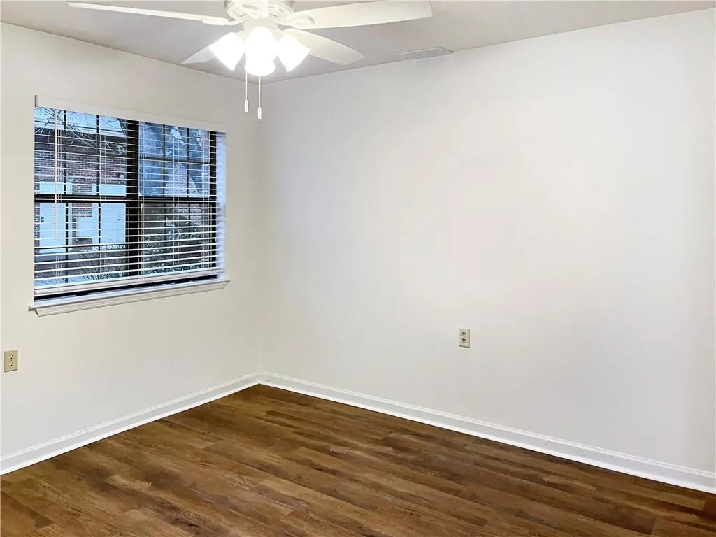 475 Mount Vernon Highway Ne Unit C126, Sandy Springs, Georgia 30328, 1 Bedroom Bedrooms, ,1 BathroomBathrooms,Residential,Sold,475 Mount Vernon Highway Ne Unit C126,7157691