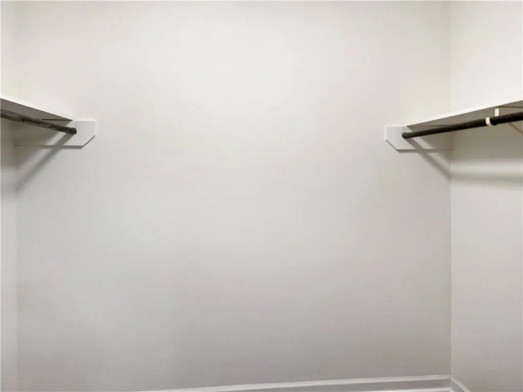 475 Mount Vernon Highway Ne Unit C126, Sandy Springs, Georgia 30328, 1 Bedroom Bedrooms, ,1 BathroomBathrooms,Residential,Sold,475 Mount Vernon Highway Ne Unit C126,7157691