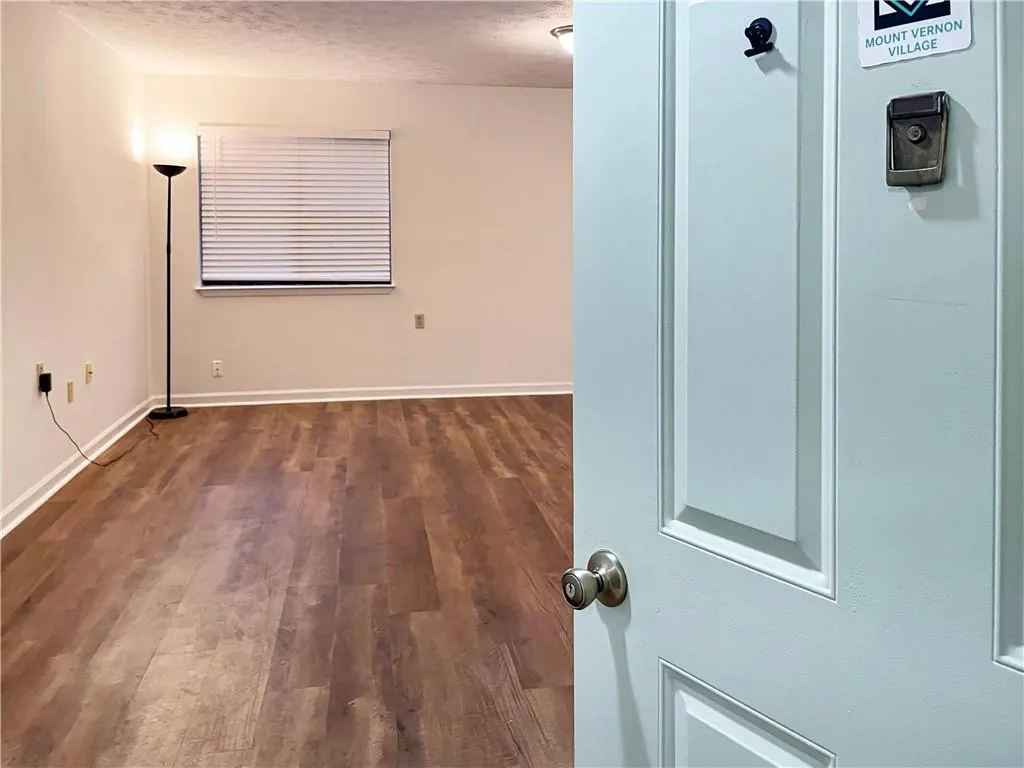 475 Mount Vernon Highway Ne Unit C126, Sandy Springs, Georgia 30328, 1 Bedroom Bedrooms, ,1 BathroomBathrooms,Residential,Sold,475 Mount Vernon Highway Ne Unit C126,7157691