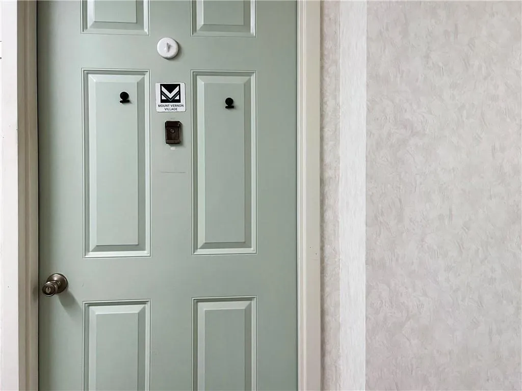 475 Mount Vernon Highway Ne Unit C126, Sandy Springs, Georgia 30328, 1 Bedroom Bedrooms, ,1 BathroomBathrooms,Residential,Sold,475 Mount Vernon Highway Ne Unit C126,7157691