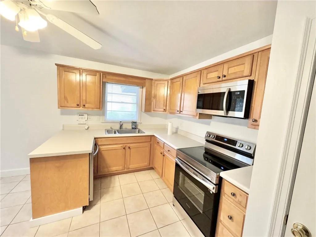 3138 Caldwell Road Ne, Brookhaven, Georgia 30319, ,Residential Income,For Sale,3138 Caldwell Road Ne,7588411