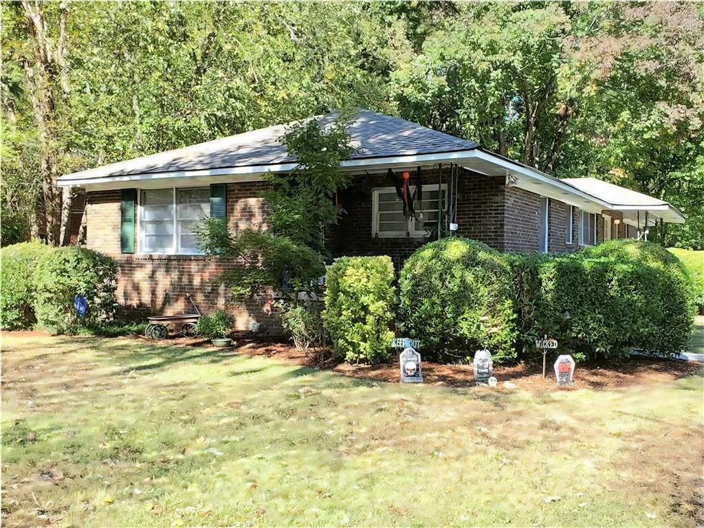 3138 Caldwell Road Ne, Brookhaven, Georgia 30319, ,Residential Income,For Sale,3138 Caldwell Road Ne,7588411