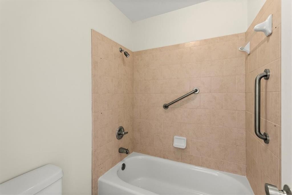 4002 Wingate Way, Sandy Springs, Georgia 30350, 1 Bedroom Bedrooms, ,1 BathroomBathrooms,Residential,Sold,4002 Wingate Way,7313421