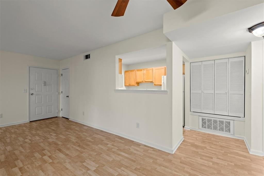 4002 Wingate Way, Sandy Springs, Georgia 30350, 1 Bedroom Bedrooms, ,1 BathroomBathrooms,Residential,Sold,4002 Wingate Way,7313421