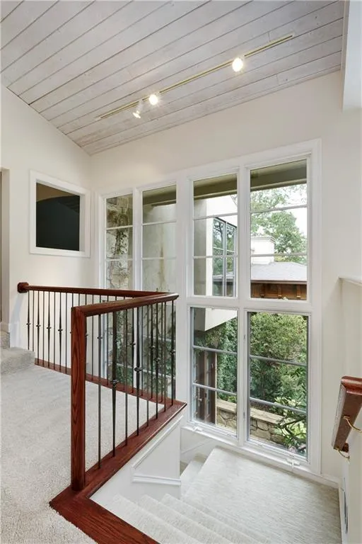 6570 Old Riverside Drive, Sandy Springs, Georgia 30328, 5 Bedrooms Bedrooms, ,6 BathroomsBathrooms,Residential,Sold,6570 Old Riverside Drive,6848983