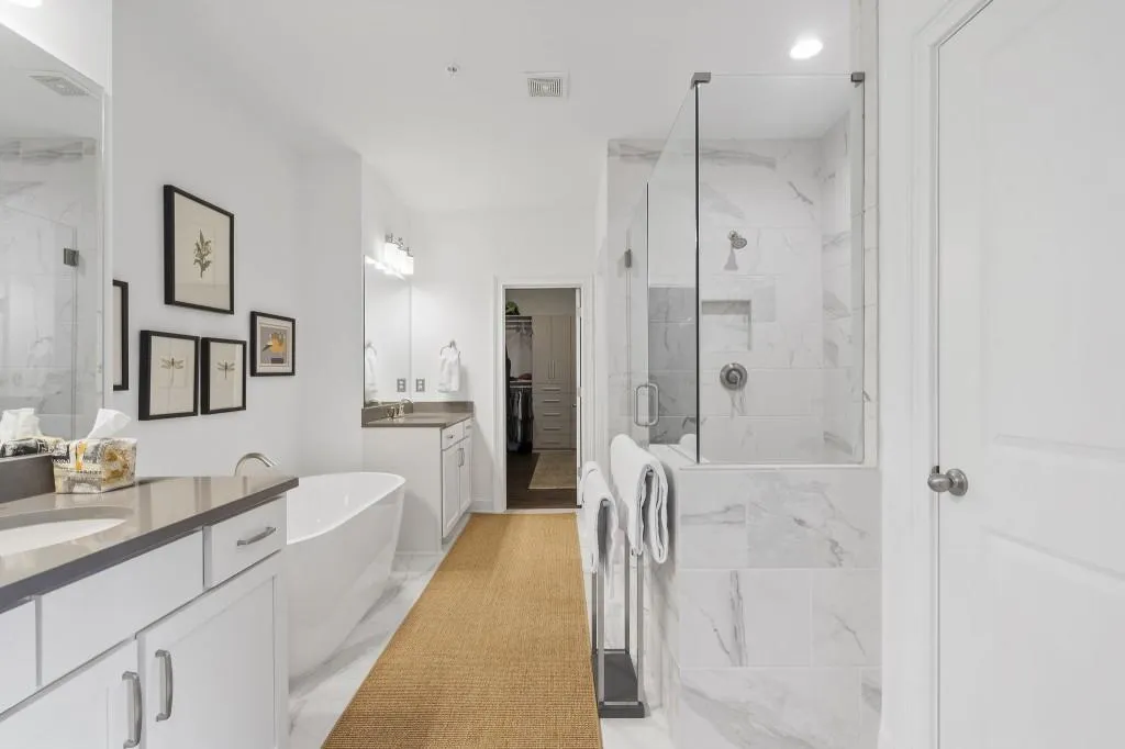 6802 Encore Boulevard, Atlanta, Georgia 30328, 4 Bedrooms Bedrooms, ,4 BathroomsBathrooms,Residential,For Sale,6802 Encore Boulevard,7688367