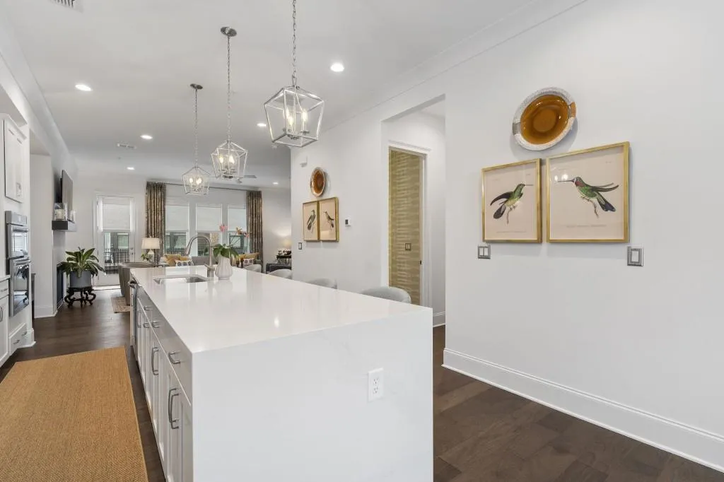 6802 Encore Boulevard, Atlanta, Georgia 30328, 4 Bedrooms Bedrooms, ,4 BathroomsBathrooms,Residential,For Sale,6802 Encore Boulevard,7688367